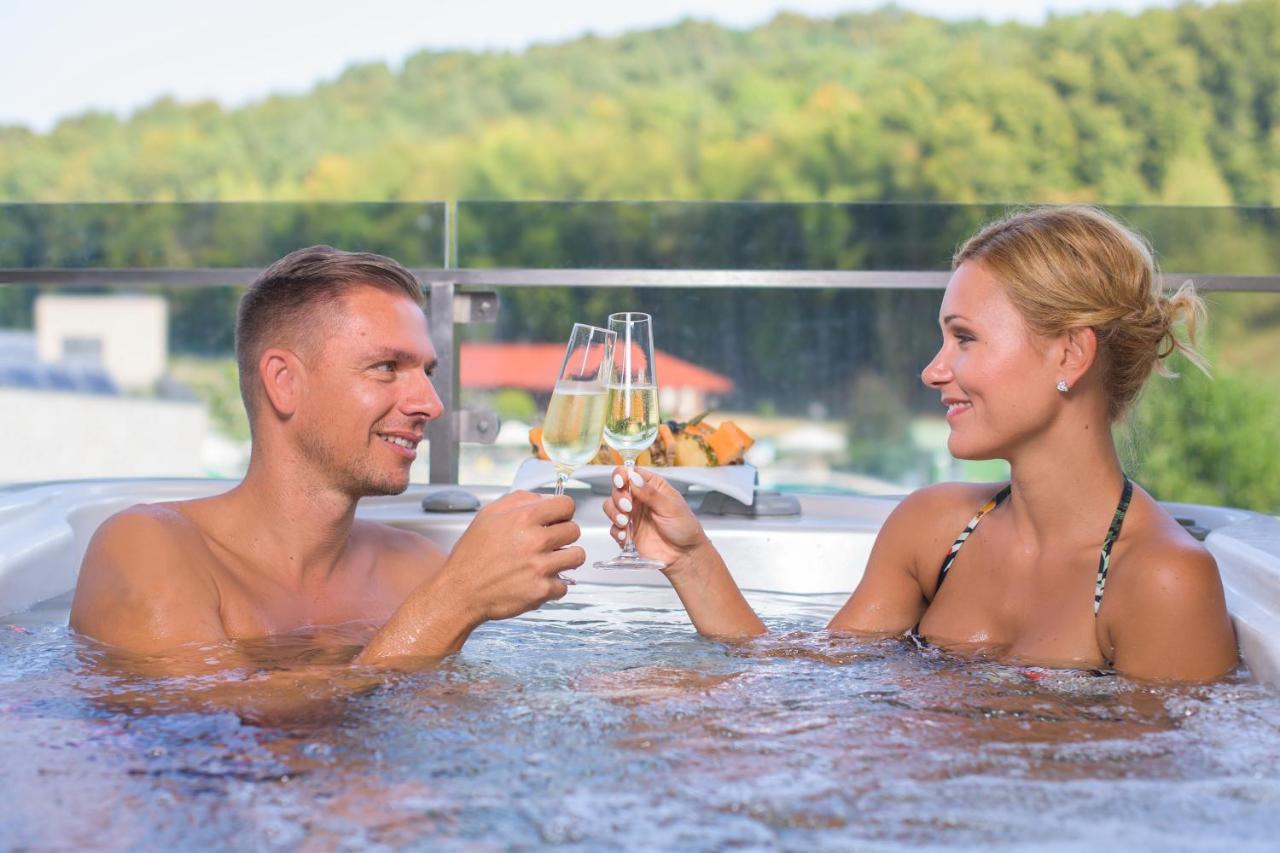 Hotel Bioterme Mala Nedelja 류토메르 외부 사진